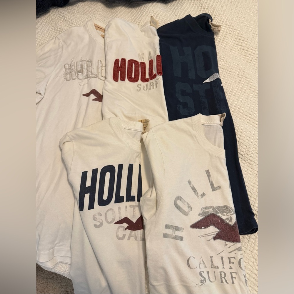 Hollister Y2K t’s lot of 5 size Small/mens